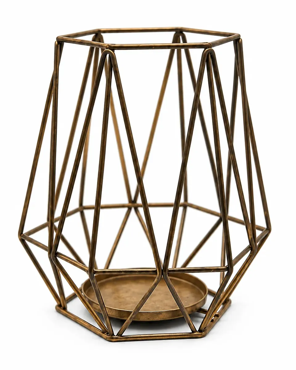 Geometrischer Kerzenhalter kupfer aus dem Stil-Echt Deko-Verleih